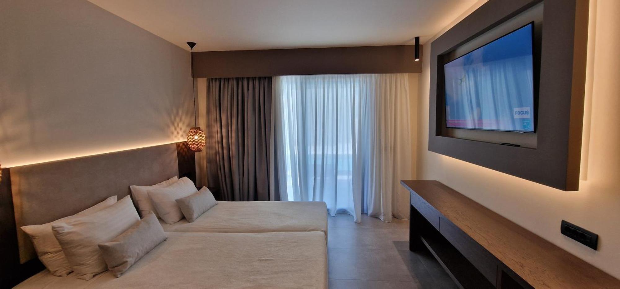 Cosmopolitan Hotel Екстериор снимка