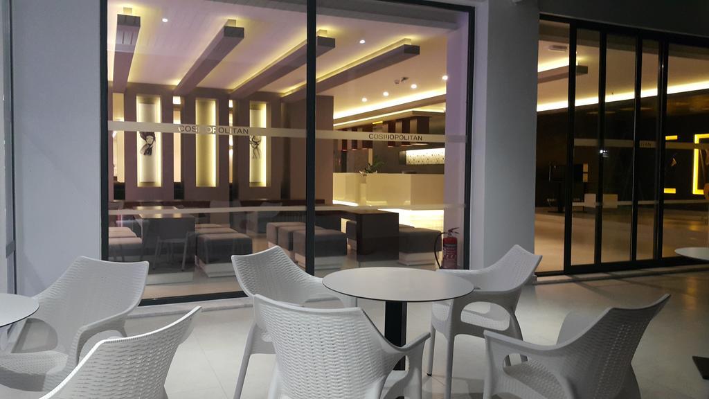 Cosmopolitan Hotel Екстериор снимка