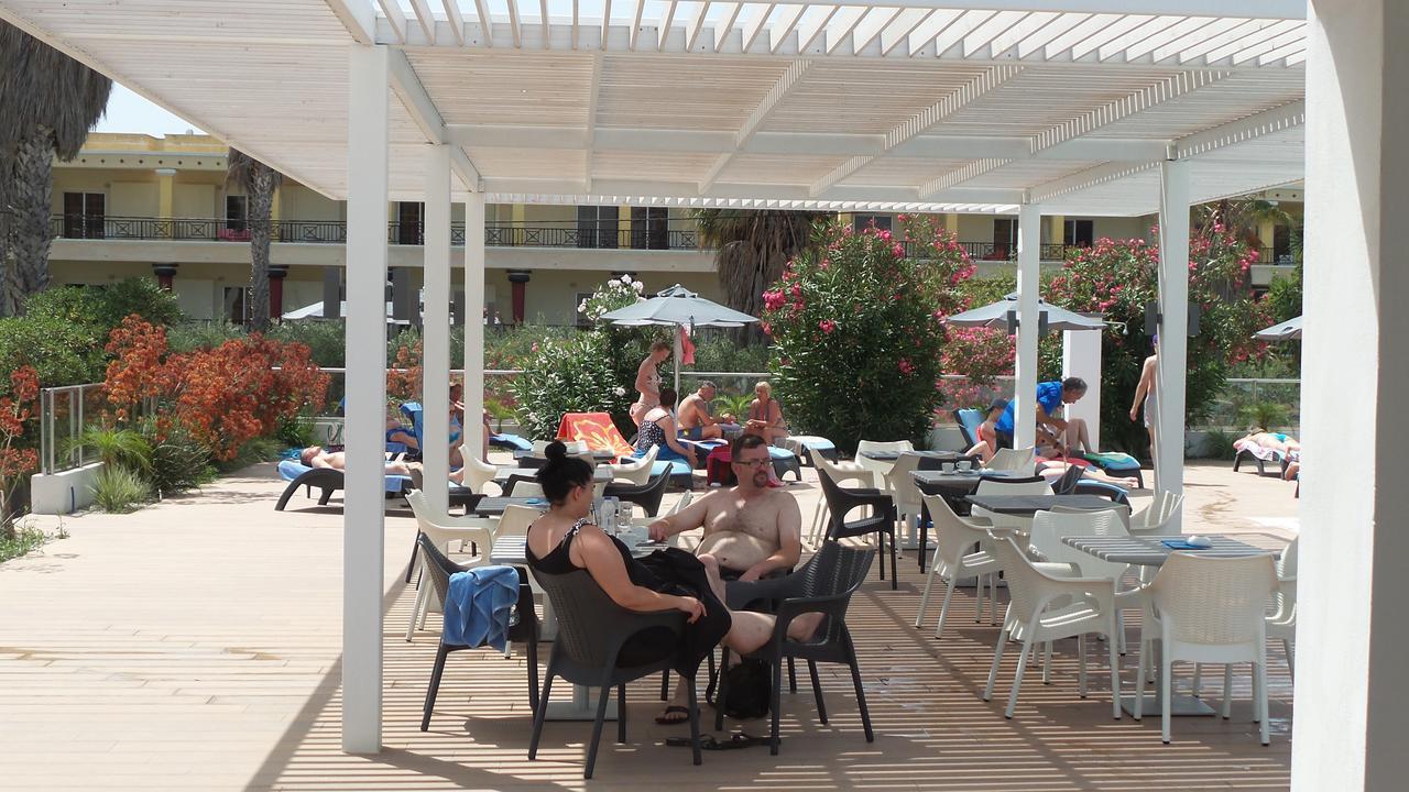 Cosmopolitan Hotel Екстериор снимка