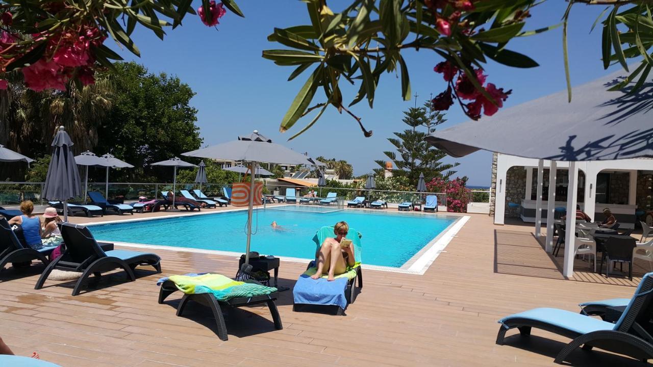 Cosmopolitan Hotel Екстериор снимка